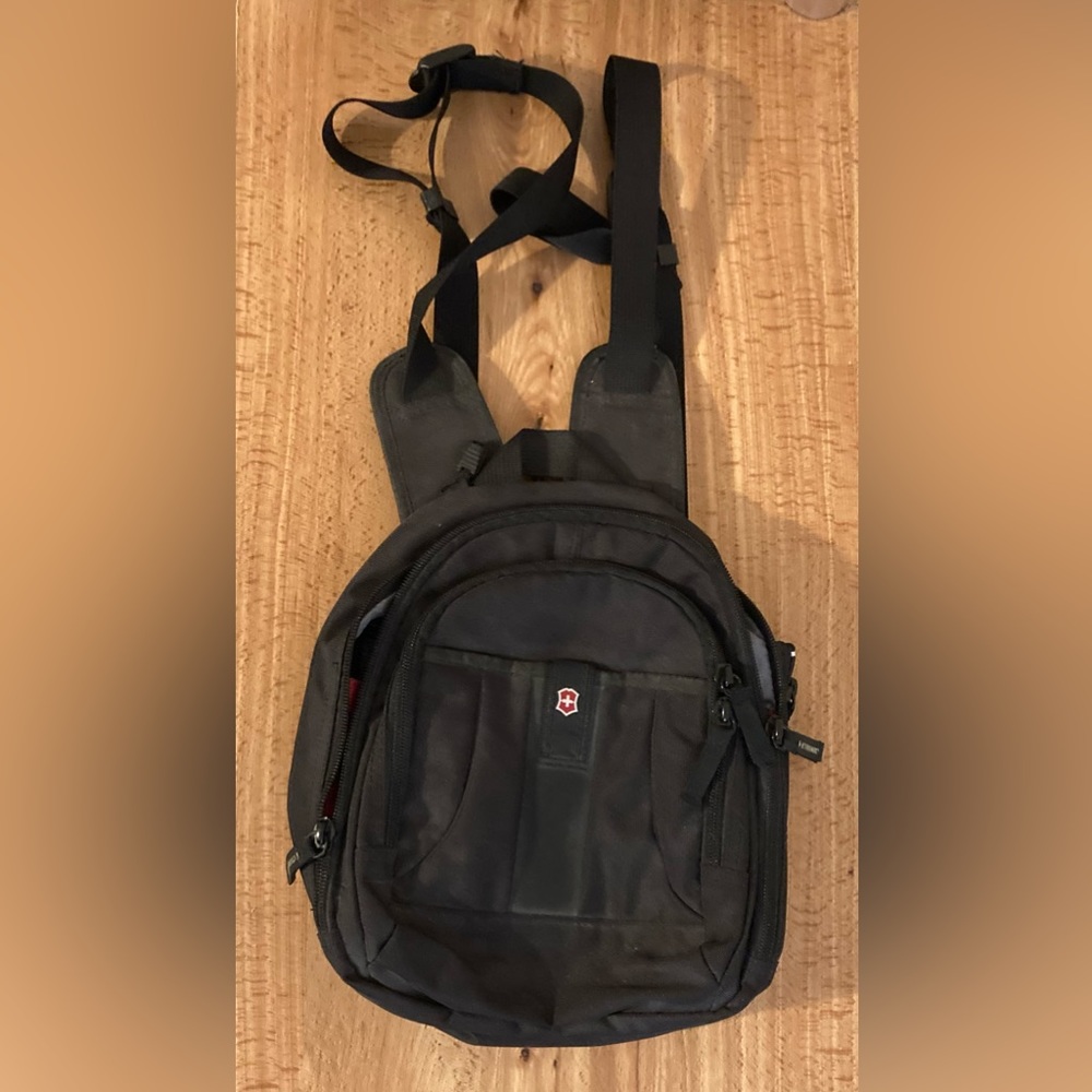 Victorinox Swiss Army Backpack Black Nylon Small Comp… Gem